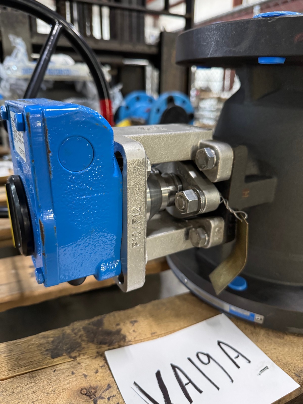 6" 150 RF FP JAMESBURY XTREME BALL VALVE VA19A & D CS BODY W GEAR