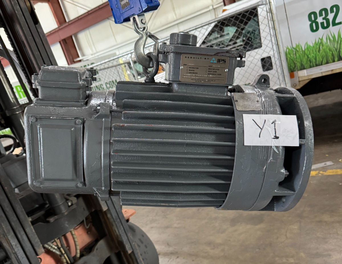 PATAY CRANE MOTOR Y1 Y2 7 HP MODEL FLSB 160M6 B5 1200 RPM 254/440 V 3PH 42/20AMP