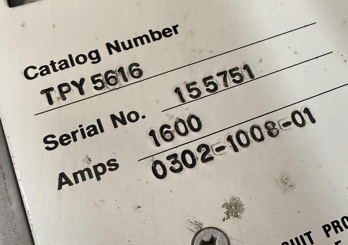 Refurbished GE 1600 AMP Power Break I Breaker MODEL TPY5616 2YY2 2YY3 1600A TRIP FULL SZ FRAME CAT TPY5616 TRIP PLUG AND AUX A B 24VUVR