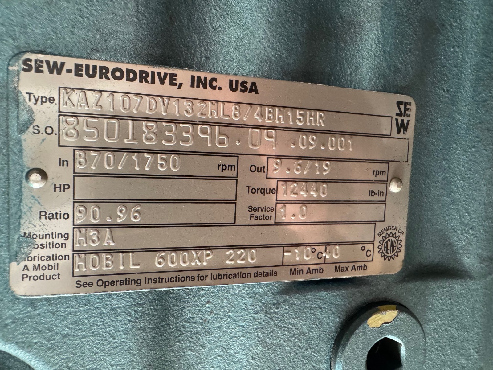 SEW-EURODRIVE GEAR MOTOR WA46 MOD KAZ107DV132ML8/4BH15HR 870/1760 TO 9.6/19 RPM