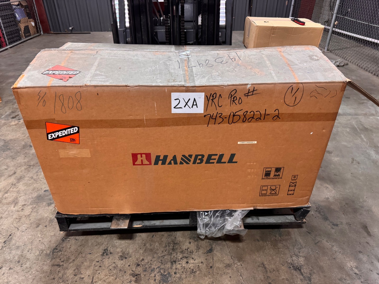 HANBELL SMARTECH SEMI HERMETIC TWIN SCREW COMPRESSOR MODEL SMT0210Y-6H35 2XA