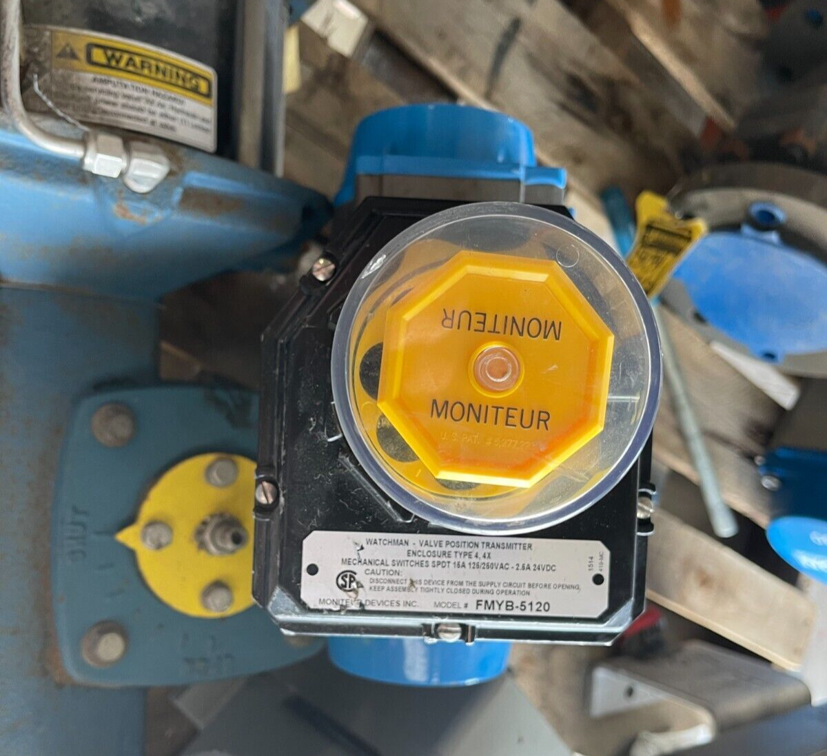 DEZURIK POWERAC ACTUATER WITH FMYB-5120 POSITIONER