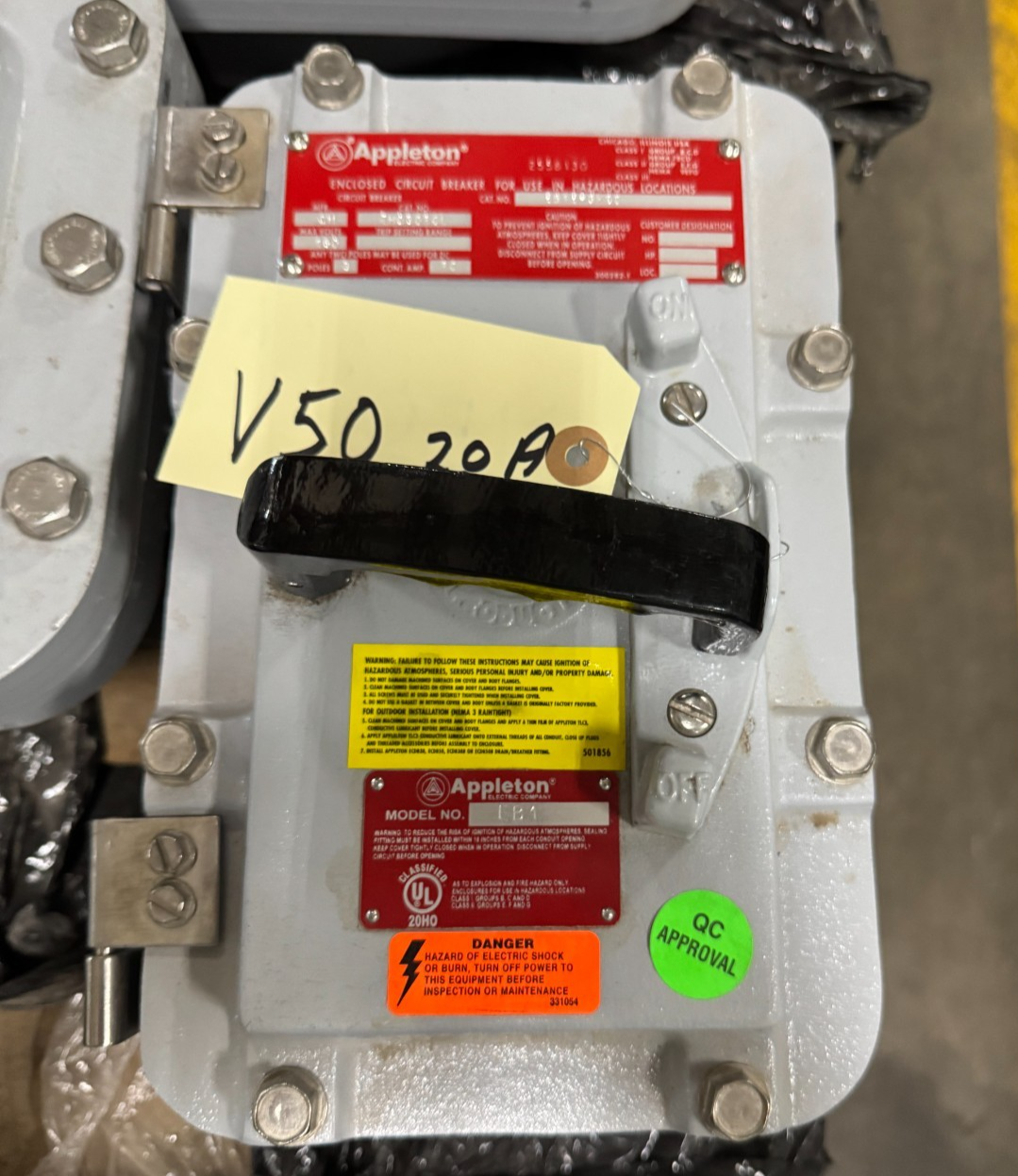 APPLETON EGS EXPLOSION PROOF BREAKER V52 60 AMP 480 V 3 POLE 3 PH AEBB13460-C-35