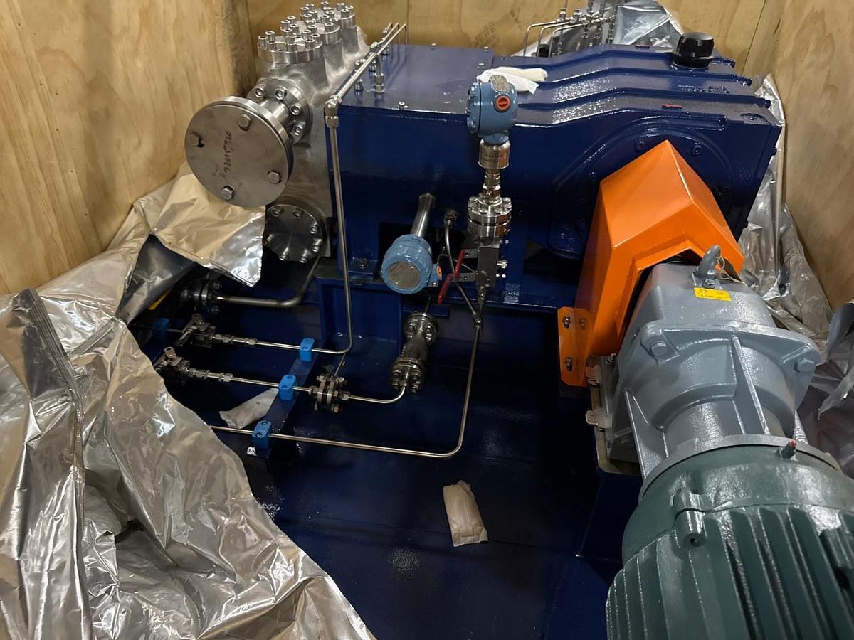 RUHRPUMPEN TYPE RDPT 100/80-S11 B28(A) Positive-displacement Triplex Pump 2YL