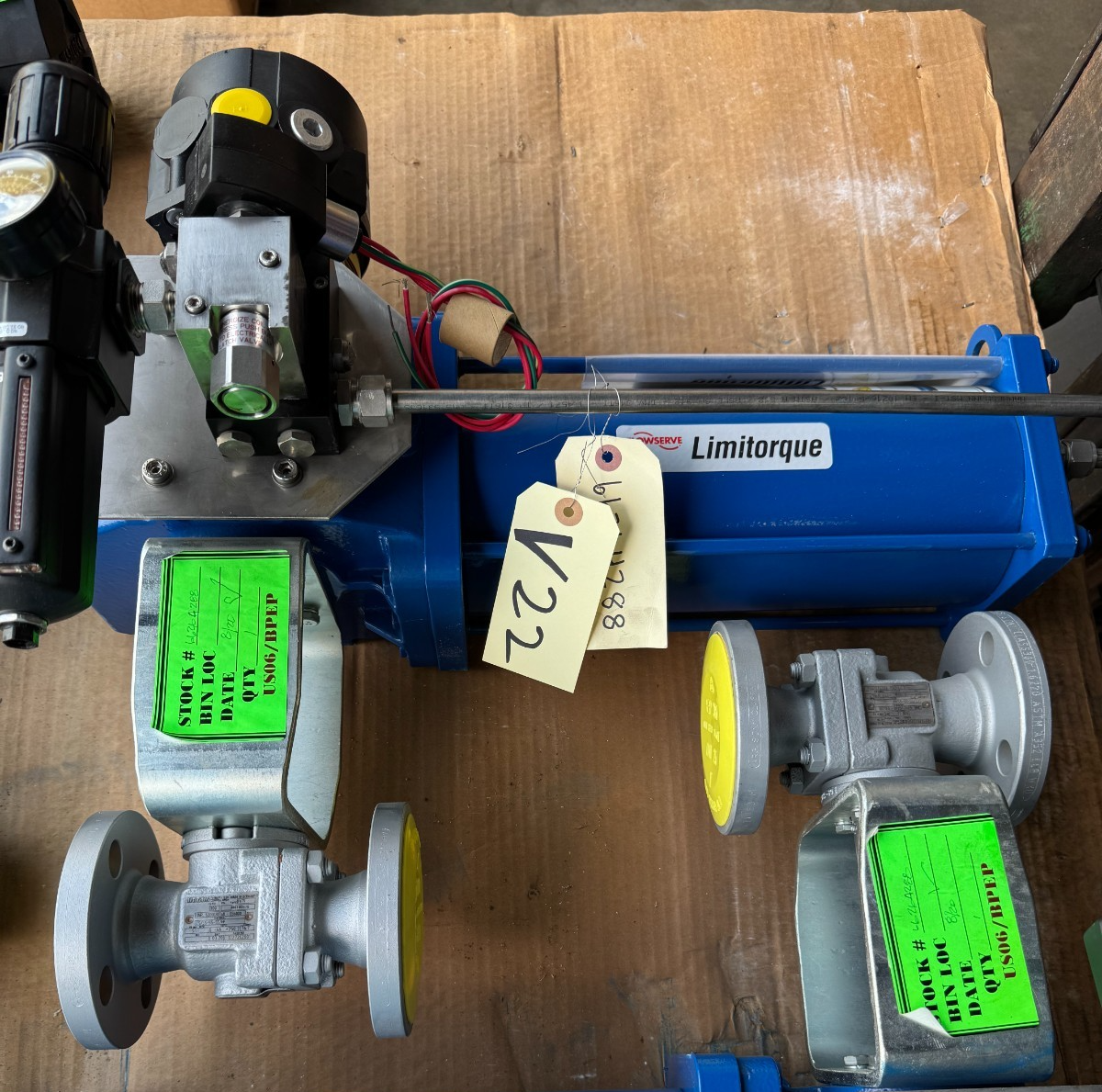 ARGUS 1" 300 RF FP BALL VALVE V22 MODEL FK79 CS BODY SS TRIM W AUTOMAX ACTUATOR