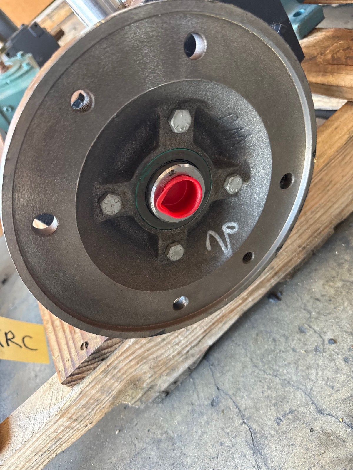 ENCORE WINSMITH GEAR REDUCER 1XRD MOD E24MDNS31000C1 1750 RPM IN 20 TO 1 RATIO