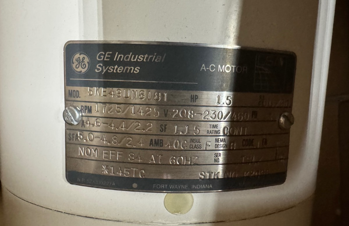 GE 11/2 HP MOTOR AD5A K2055 5KE49UN8181 1725/1425 RPM 208/230/460 V 4.6/2.2 AMP