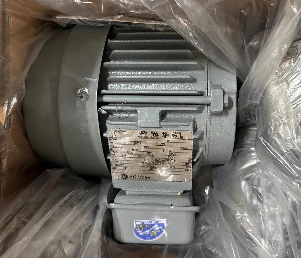 GE 11/2 HP MOTOR AD4F S4201 5KE143BTE105 3505 RPM 230/460 V 4/2 AMP FRAME143T