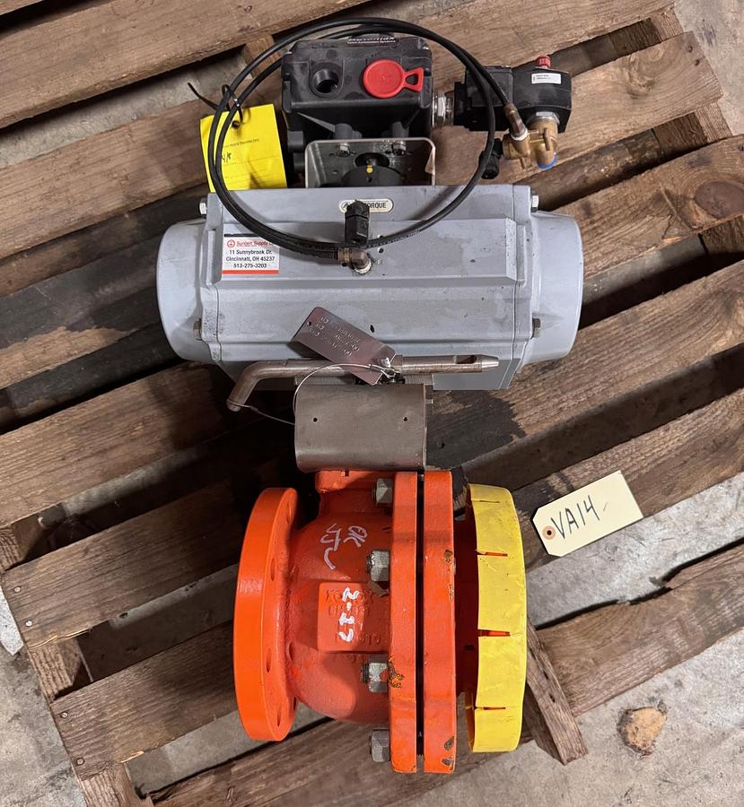 XOMOX 4" 150 RF FP PFA LINED BALL VALVE VA14I CAT XLB-12A W AIRTORQUE ACUATOR