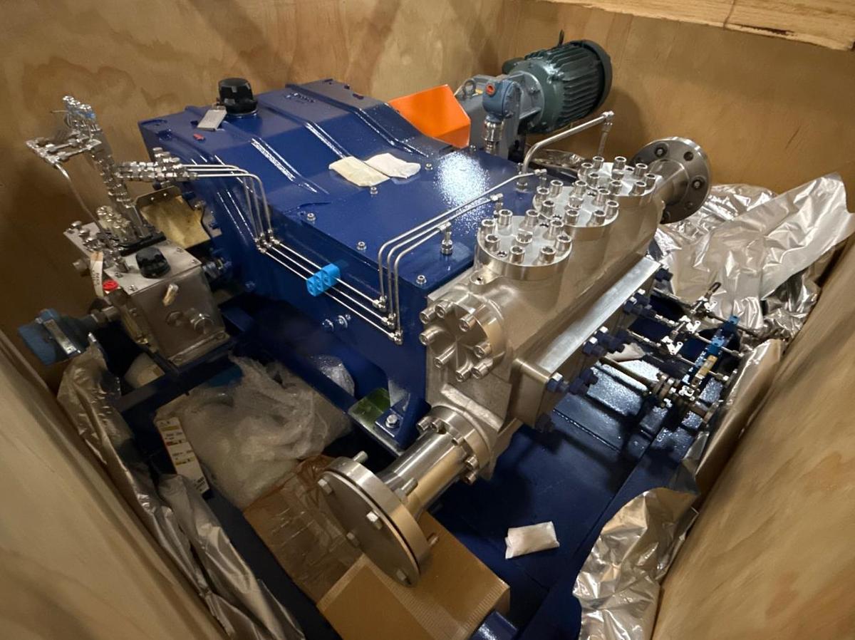 RUHRPUMPEN TYPE RDPT 100/80-S11 B28(A) Positive-displacement Triplex Pump 2YL