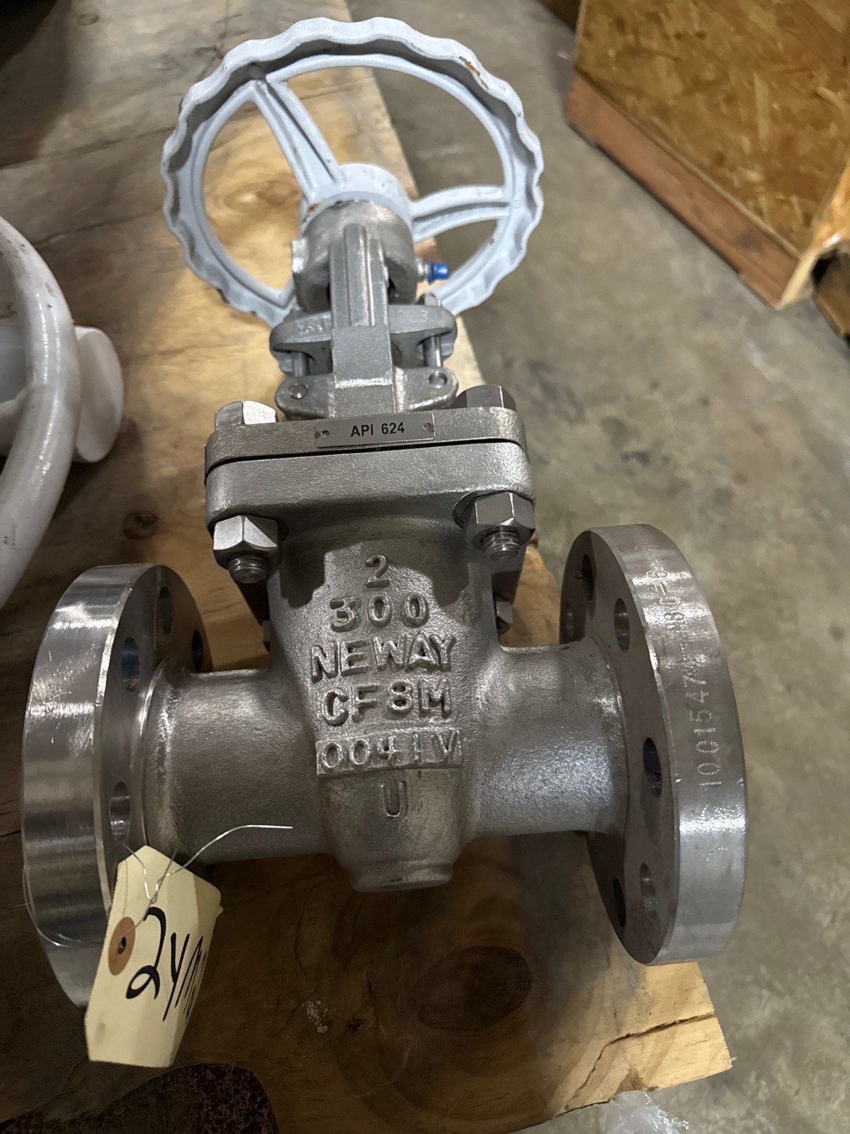 Used 2" 300 RF GATE VALVE 316 SS HANDWHEEL OP NEWAY 2G3RG12-6-GRA-ULE 2YM2 3 4