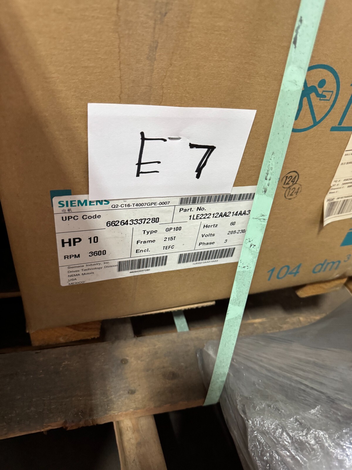 SIEMENS MOTOR E7 10 HP 1LE2212AA214AA3 3600 RPM 208-230/460/380 V 3 PH FR 215T