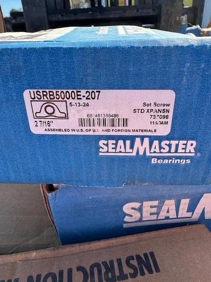 SEAL MASTER BEARING XC5 MODEL USRB5000E-207 2 7/16"