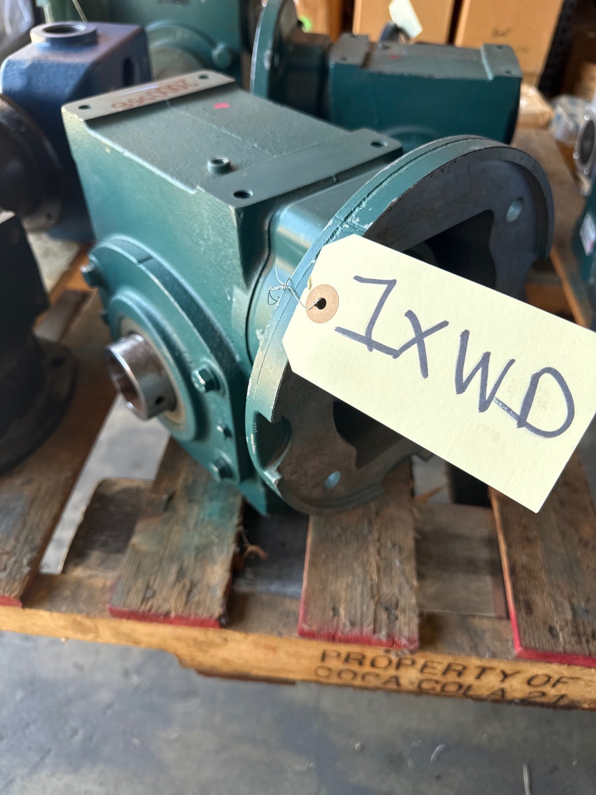 TIGEAR/2 BALDOR GEAR REDUCER 1XWD MOD 35Q40M181750 RPM 40 TO 1 3.23 HP MAX