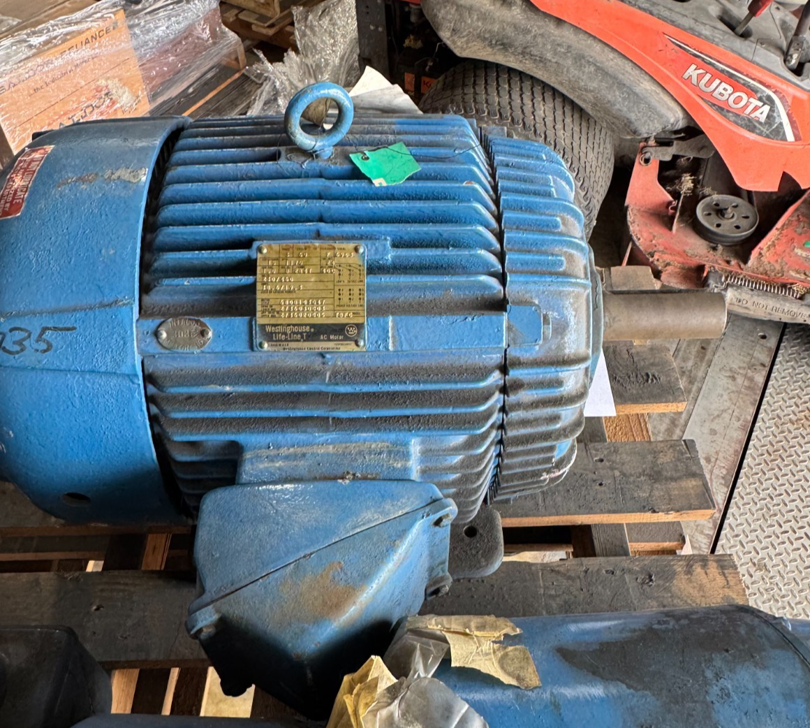 WESTINGHOUSE MOTOR 15 HP MM1 TBFC 1170 RPM 230/460 V 3 PH 38.6/19.3 A FR 284T