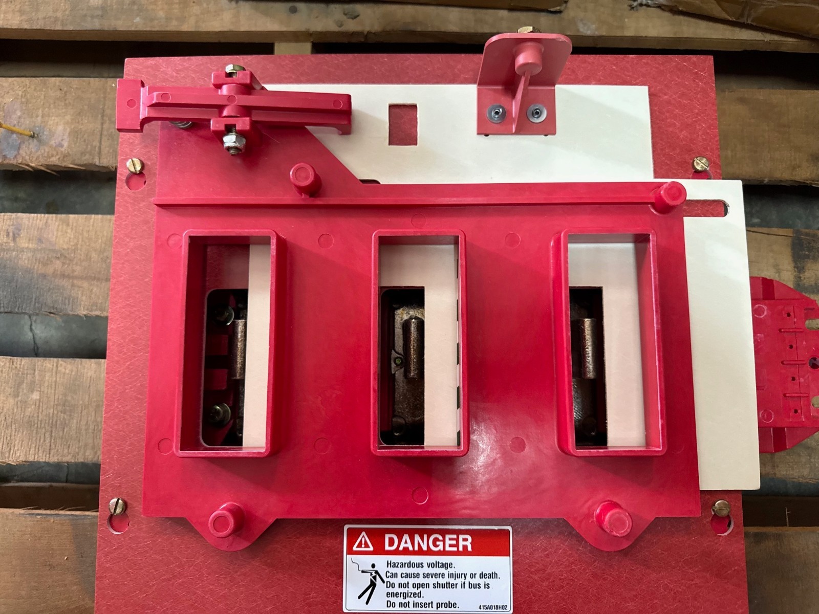 CUTLER-HAMMER INCOMING LINE STAB ASSEMBLY CAT 2147A41G11 XA21C