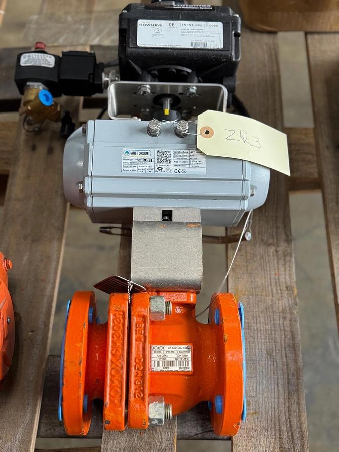 XOMOX 2" 150 RF FP PFA LINED BALL VALVE ZR3 CAT XLB12A W AIRTORQUE ACTUATOR