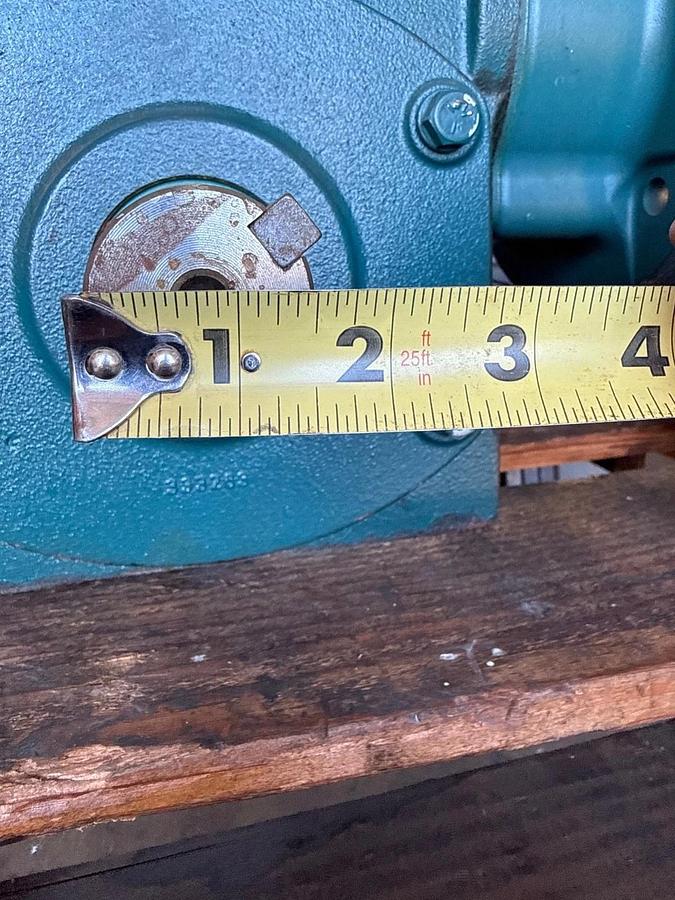 TIGEAR/2 BALDOR GEAR REDUCER 1XWA MOD 35Q20L18 1750 RPM 20 TO 1 RATIO 5.79 HP
