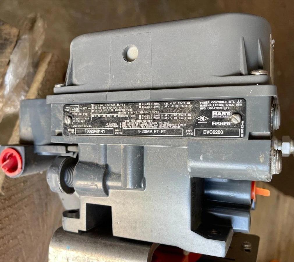 4" 150 LB LUG HP BUTTERFLY T-LINED NEOTECHA W DVC6200 TRANSDUCER AND BETTIS ACT