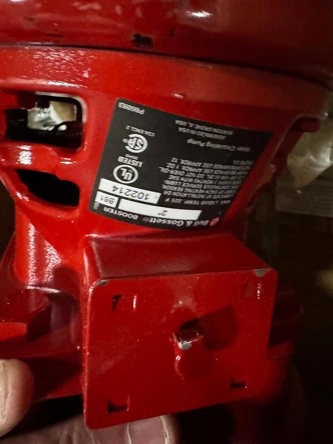 BELL & GOSSETT  CENTRIFUGAL BOOSTER PUMP WA2B MODEl W02214 2" FLANGED END CI BOD