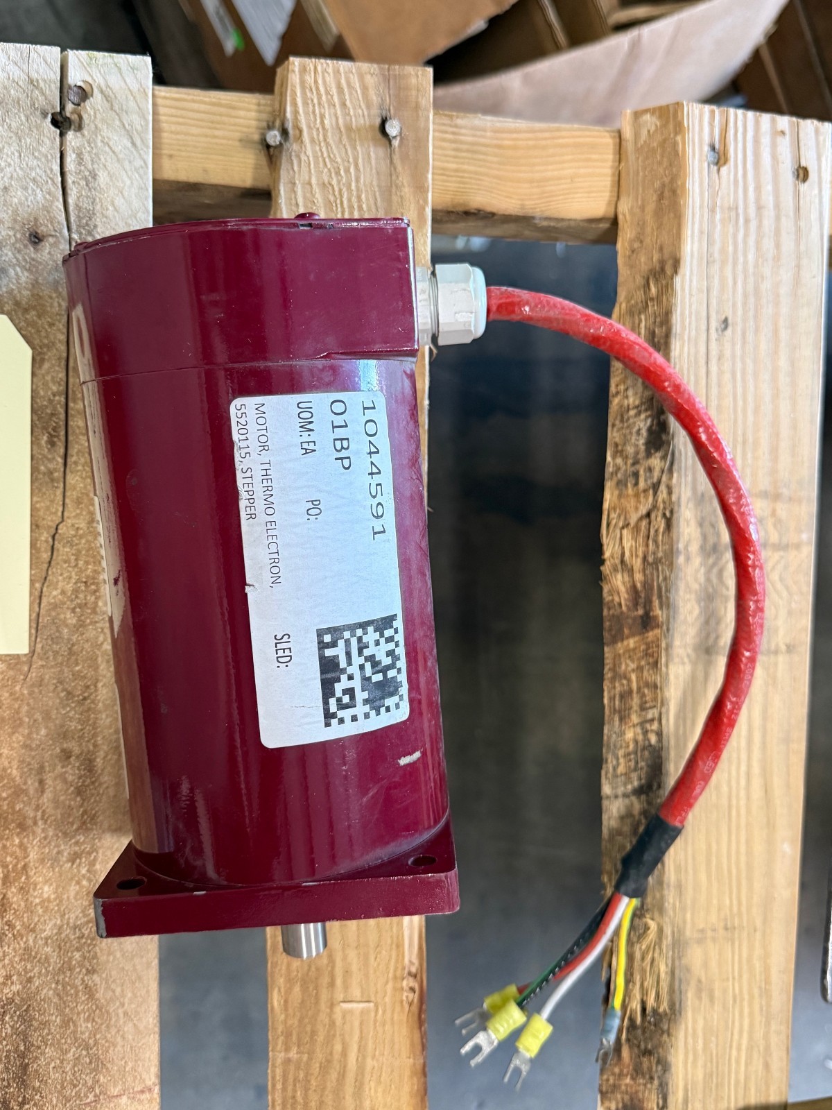 PACIFIC SCIENTIFIC 1.8 HP STEP MOTOR 1XD MOD E42SLHC-LSS-NS-02 1500 RPM 65 V DC