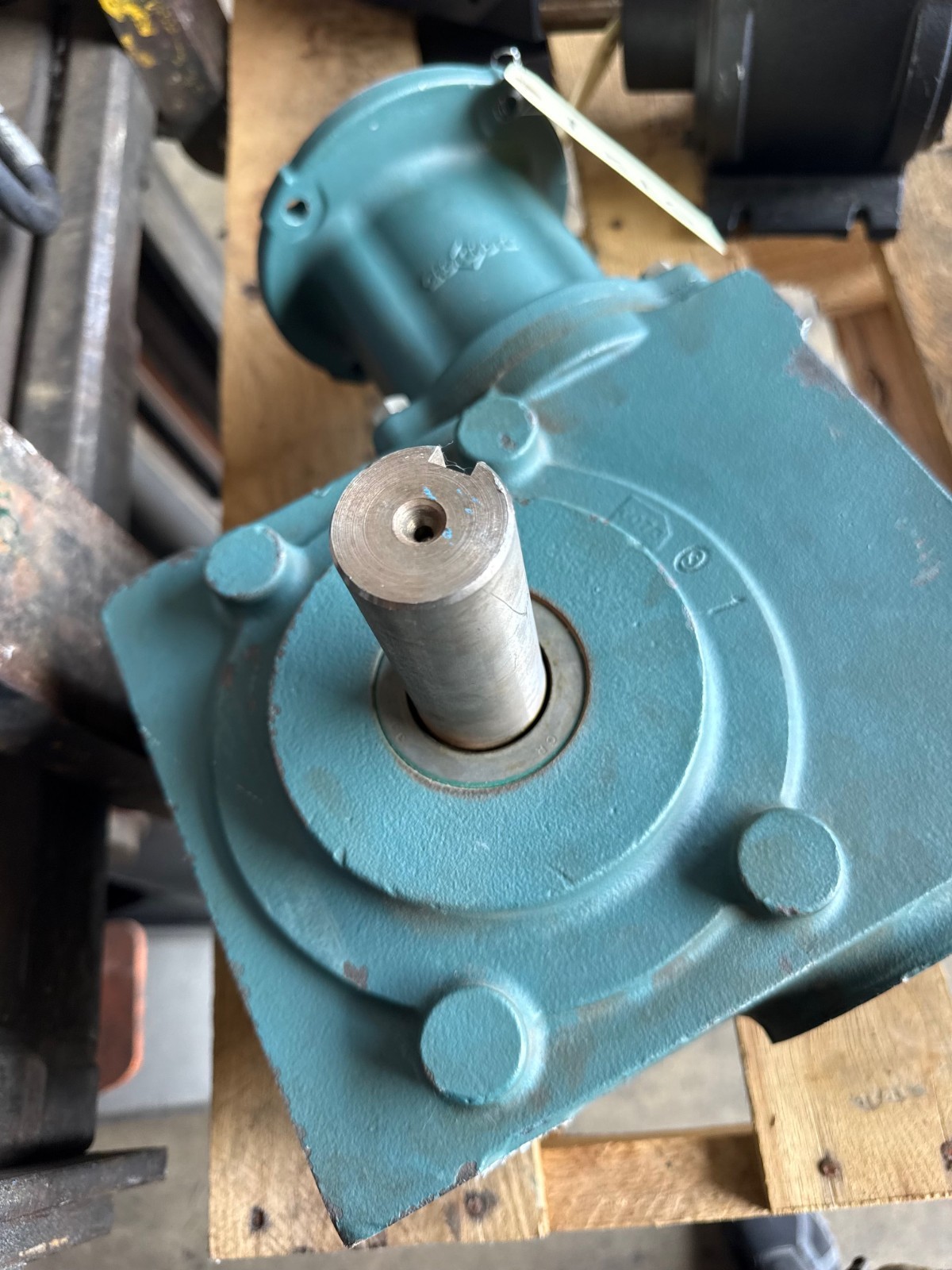 TIGEAR GEAR REDUCER 1XTG 1XSI 1XSF MODEL 35S20R 1750 RPM 5.79 HP RATIO 20 TO 1
