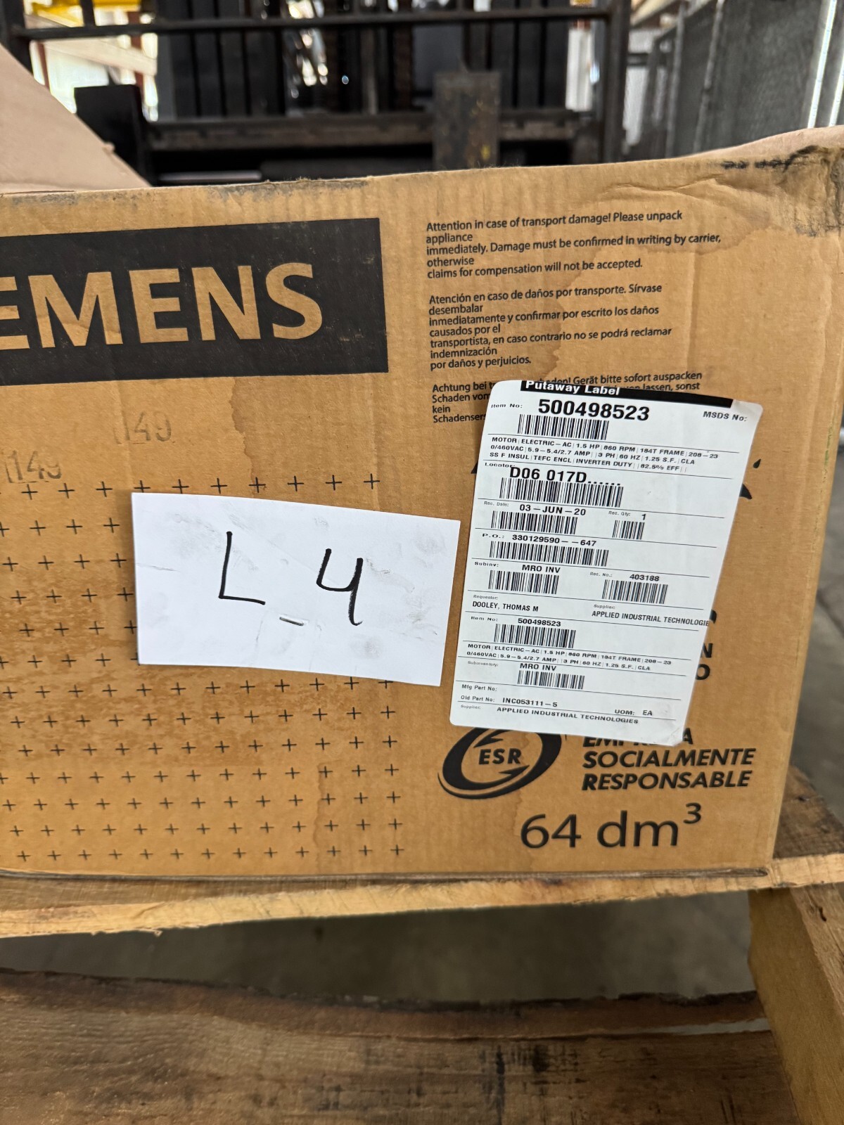 SIEMENS MOTOR L4 1 1/2 HP SD100 1LE23211CD314AA3 875/725 RPM 230/460 200/400 V