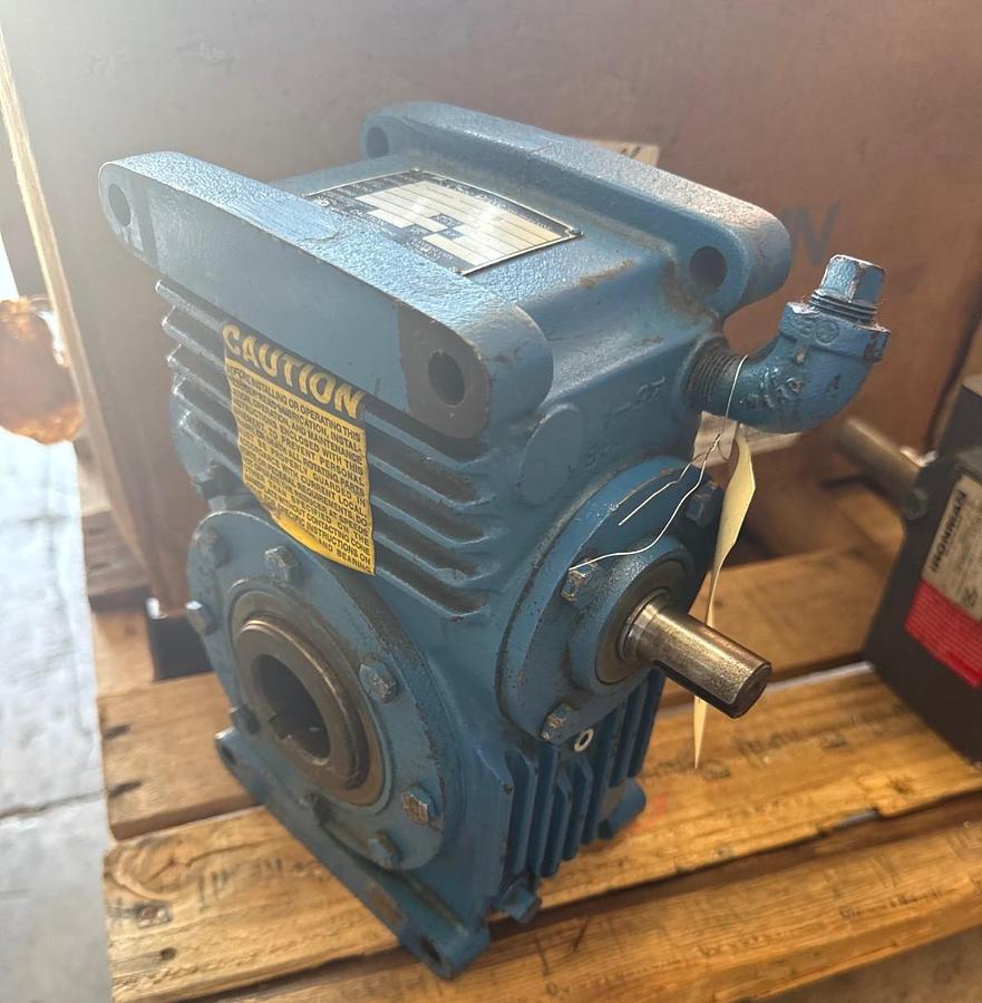 CONEDRIVE GEAR REDUCER 1XXF MOD SHO25A023 40 TO 1 RATIO 1750 RPM