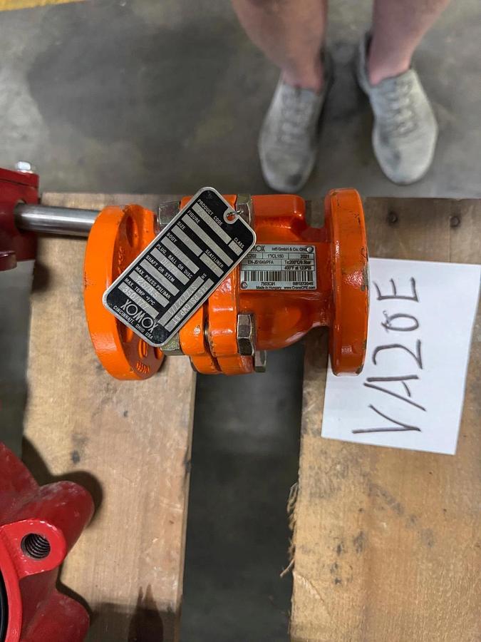 1" 150 TEFLON LINED CHECK VALVE XOMOX C20 DI X TFE VA20E