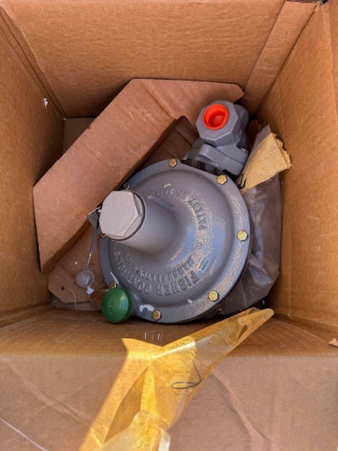 FISHER Y600A 1" PRESSURE REGULATOR XC2 150 LB