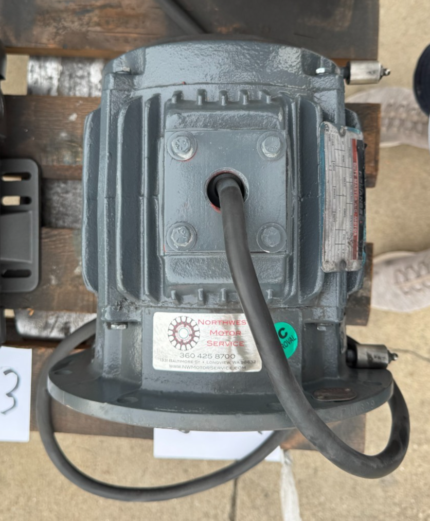 RELIANCE MOTOR JJ4 1 HP MODEL P18G71843 1780 RPM 460 V 3 PH 2.2 AMP FR 182TDZ