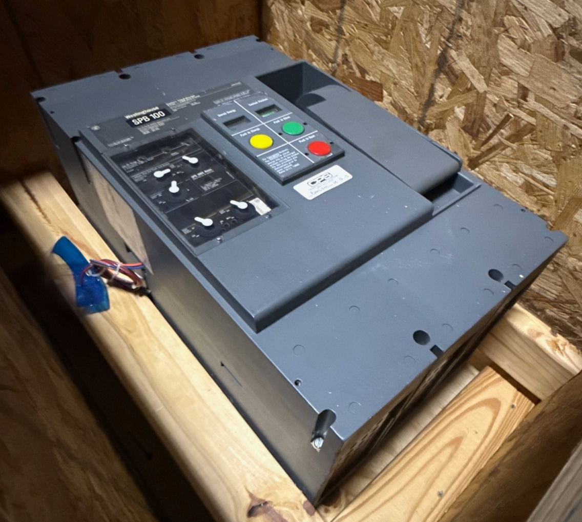 Refurbished BREAKER WESTINGHOUSE MODEL SPB100-30SPB3000 3000 AMP POW-R-BREAKER 3000 AMP