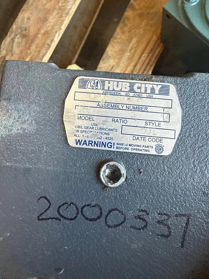 HUB CITY GEAR REDUCER 1XRF MOD 165 020-009L4L 2-1 RATIO
