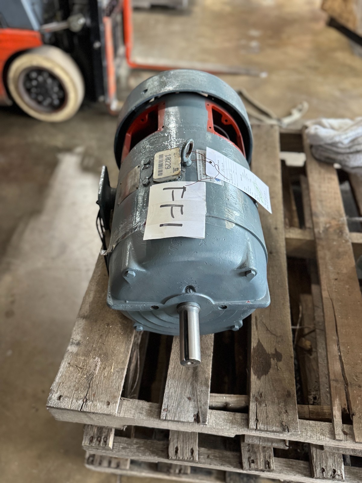 FLEXITORO DC MOTOR FF1 3 HP MODEL 518Q125003 1750 RPM 180 VOLT DC 15 AMP FR 256