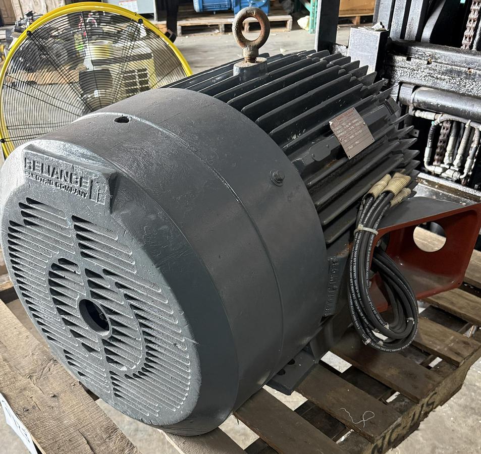 Refurbished RELIANCE AC SQUIRREL CAGE MACHINE MOTOR 30 HP MODEL M3091 2YZ3