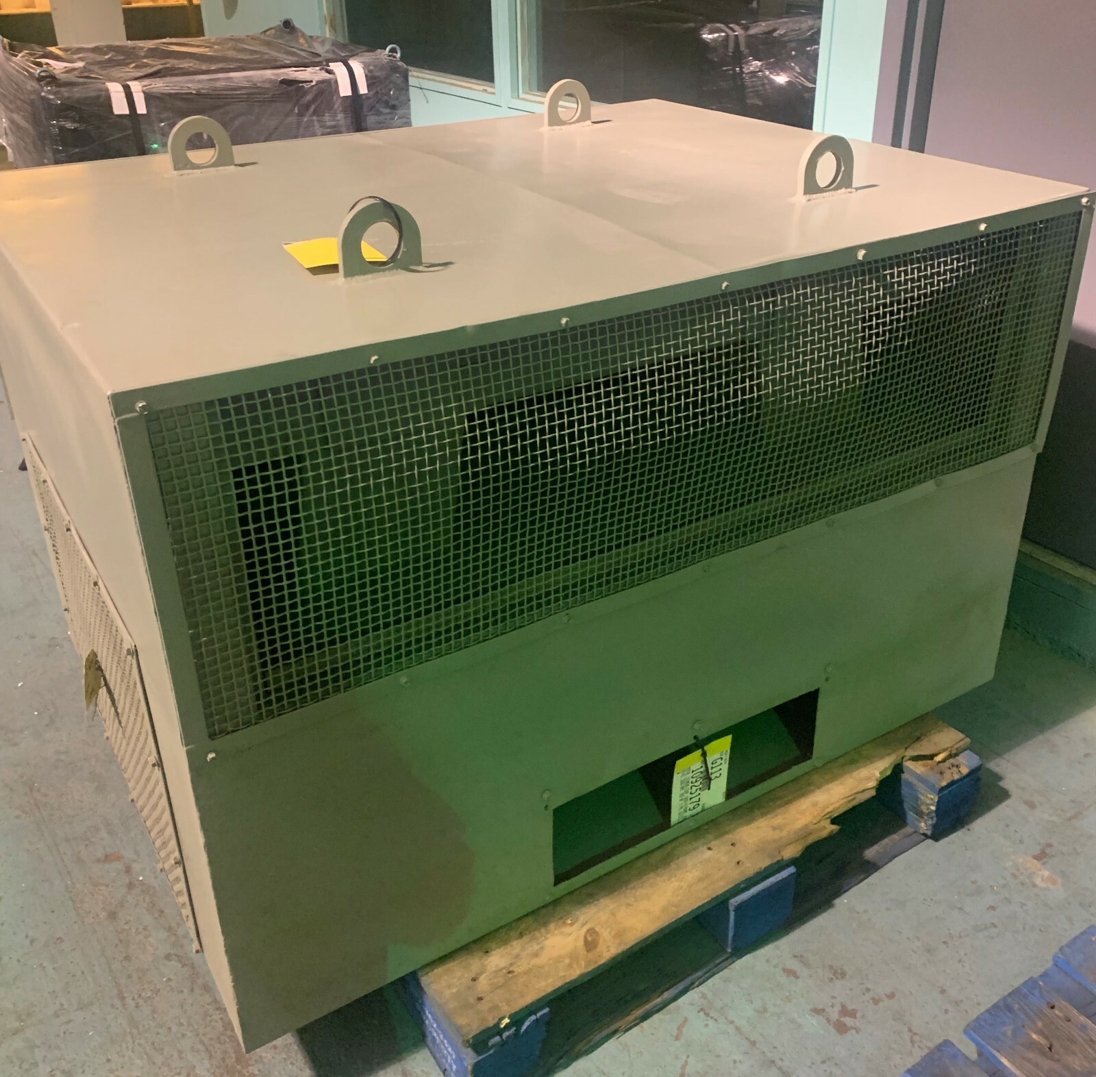 900 HP Electric Motor Westinghouse 3PH 4160 V 60HZ 3571 RPM 108 Amp Rebuilt