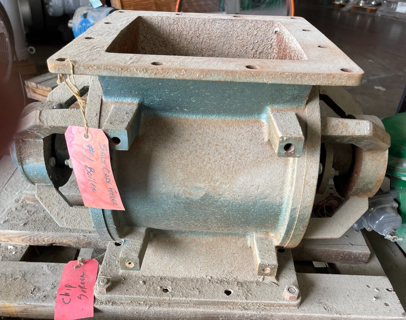 AIRLOCK FLEX-KLEEN SALT CAKE FEEDER PUMP 10" X 10 " HD P74945