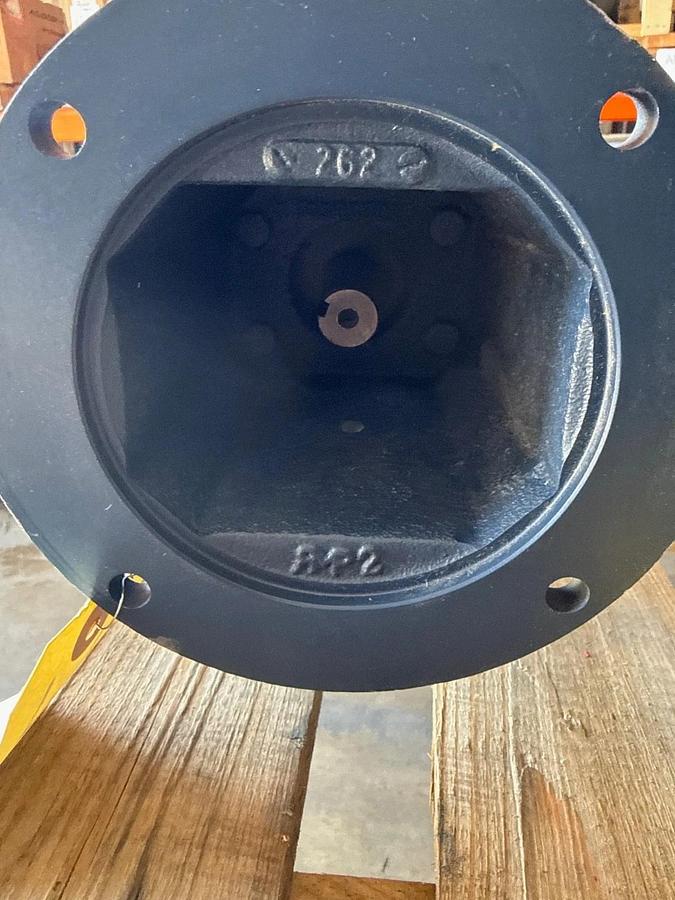 IRON MAN GROVE GEAR REDUCER 1XVB MOD GR-BM-824-15-L-140 2.76 HP 1750 RPM IN 15 T