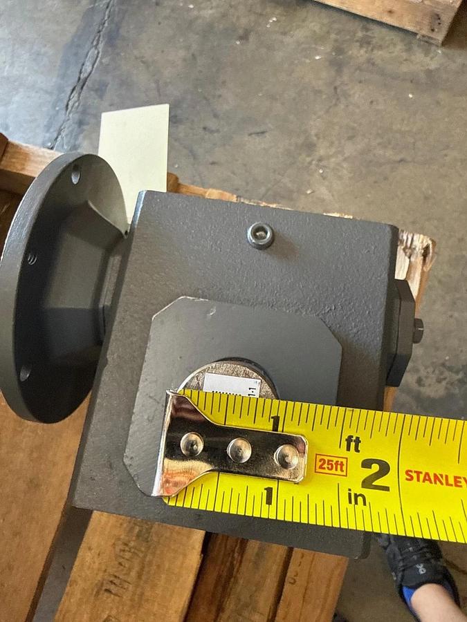 IRON MAN GROVE GEAR REDUCER 1XVD 1XXG 1XXHMOD GRG-BMQ-821-15-R-56 1.887 HP 1750