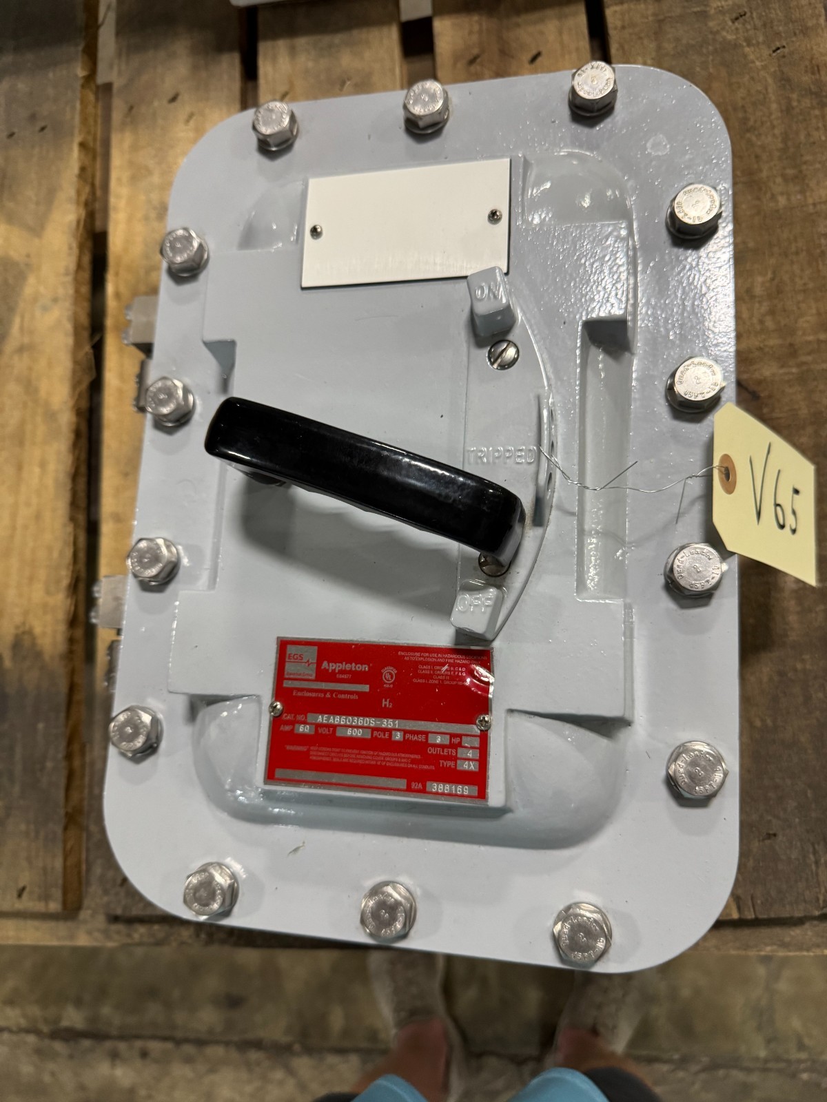 APPLETON EGS EXPLOSION PROOF BREAKER V56 V65 60 AMP 600 V 3 POLE 3 PH AEAB6036DS