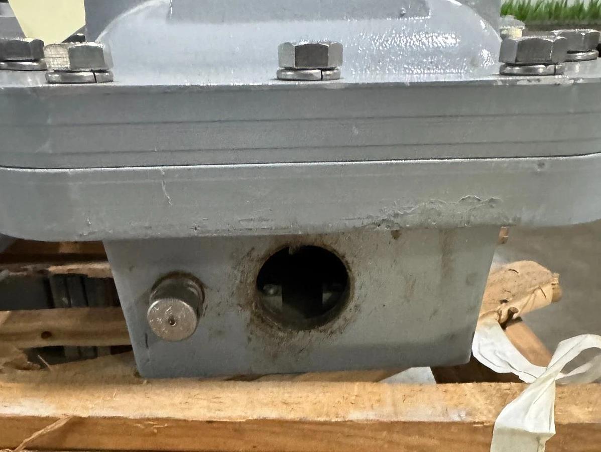 APPLETON EGS EXPLOSION PROOF BREAKER V59 30 AMP 600 V 3 POLE 3 PH AEAB3036DS-225