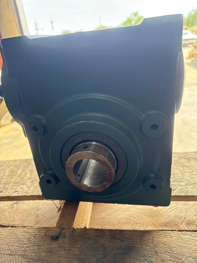 TIGEAR DODGE GEAR REDUCER 1XTD 1XTB  MOD 35S30HBD111 1750 RPM 30 TO 1 RATIO