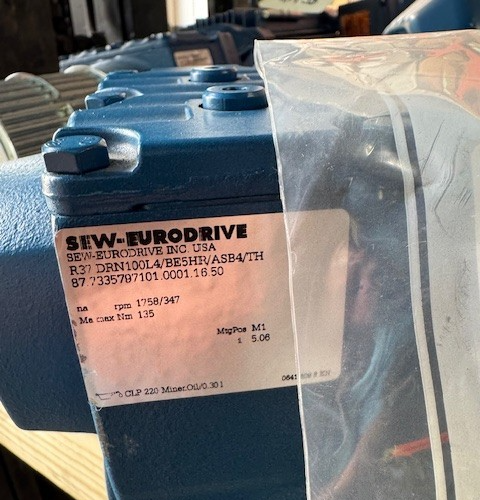 SEW-EURODRIVE GEAR MOTOR WA38 MOD R37DRN100L4/BE5HR/ASB4/TH 1758  TO 347 RPM 5 H