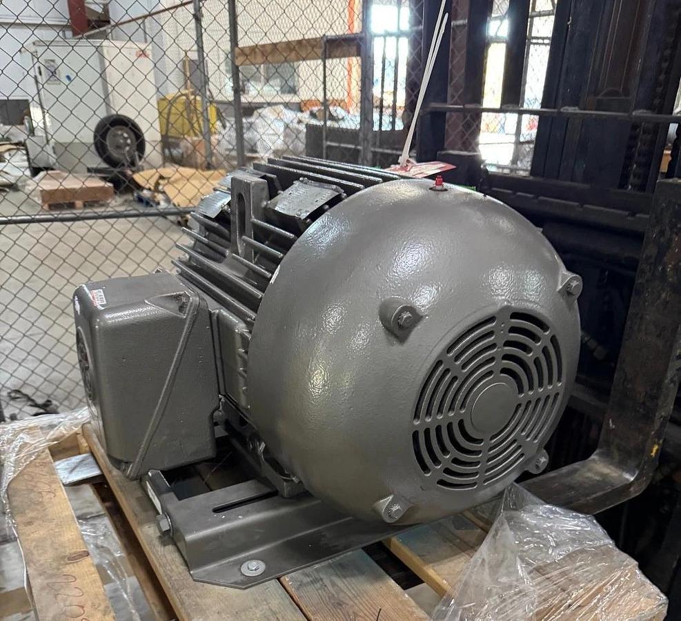 GE Motor 40 HP MODEL 5K3324XAA20808 EXTRA SEVERE DUTY VA1 1780 RPM 480 V 49.7 A