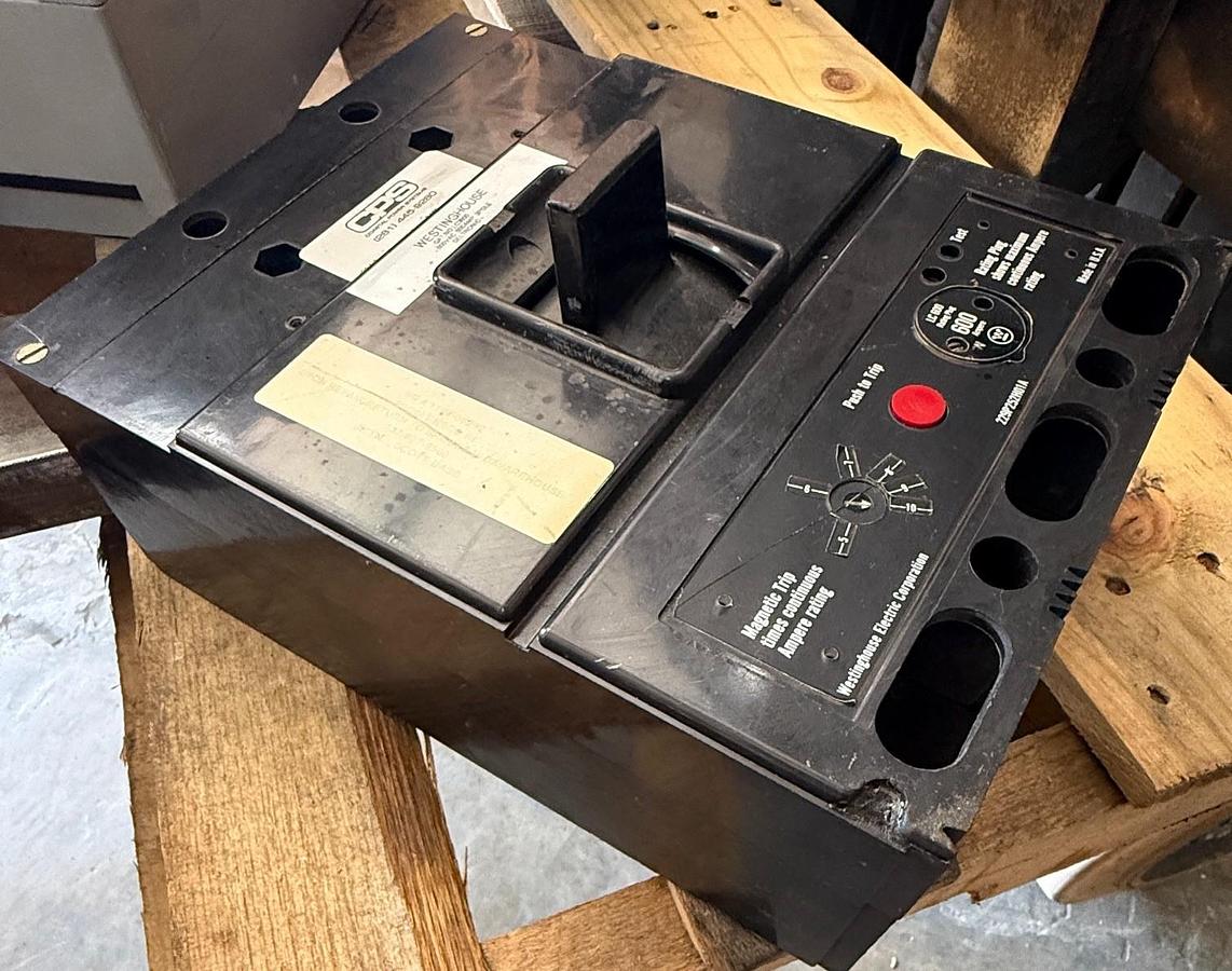 Refurbished WESTINGHOUSE 600 AMP SELTRONIC BREAKER 2YX7 MODEL LC3600F LC FRAME 3P 600V
