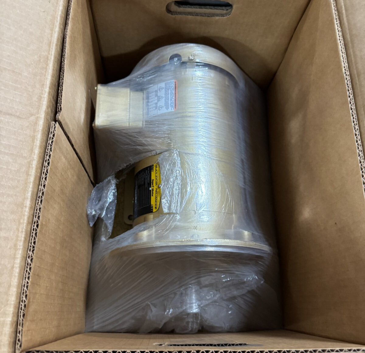 BALDOR MOTOR I2 3 HP M3704T 1150 RPM 208-230/460 V 9.8-10/5.1 AMP 3 PH FR 213T