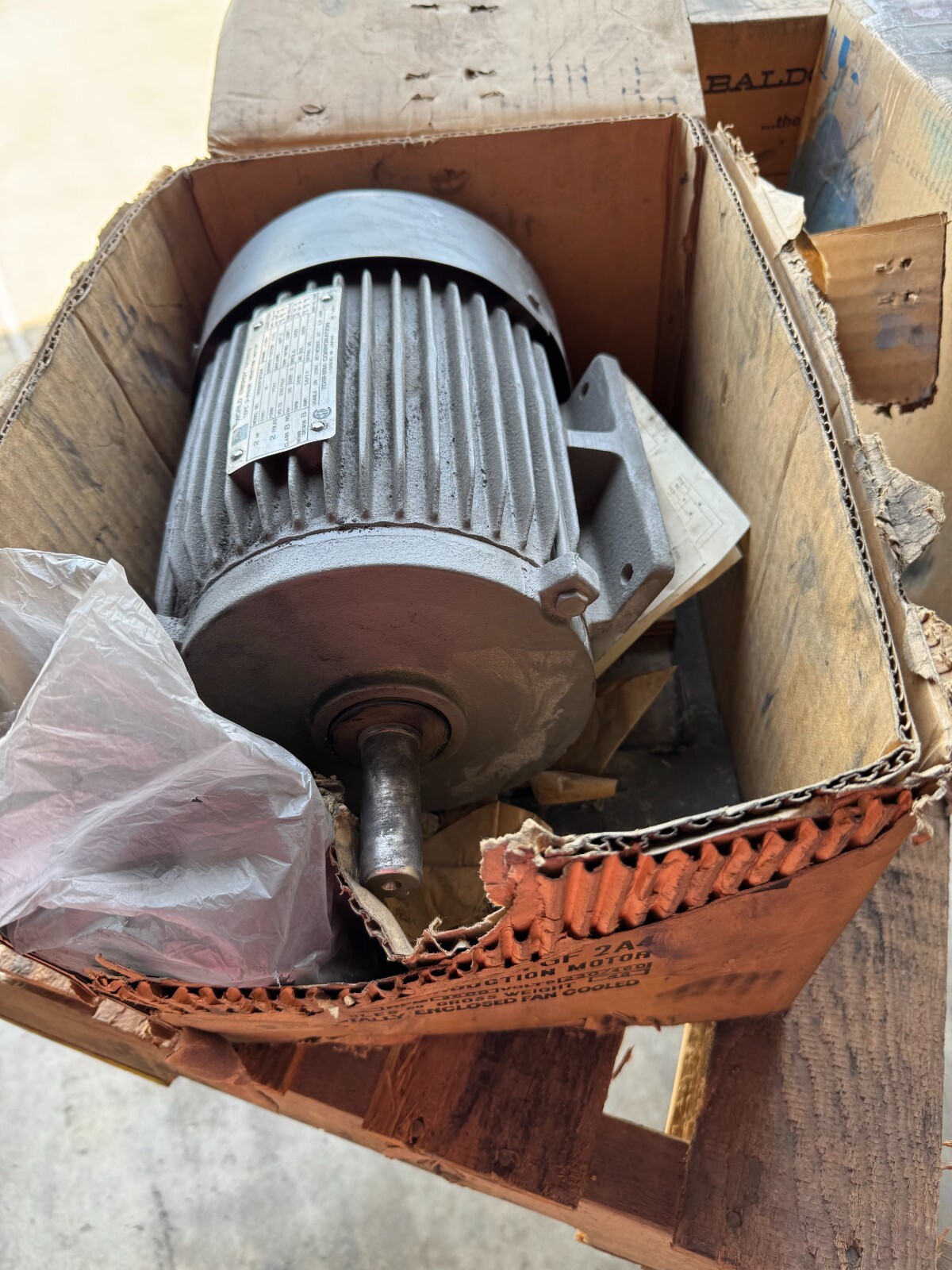 GE MOTOR FF4 1 1/2 HP MODEL 5KS18QPA8JA4 860RPM 230/460V 3 PH 5.4/2.7 A FR184T