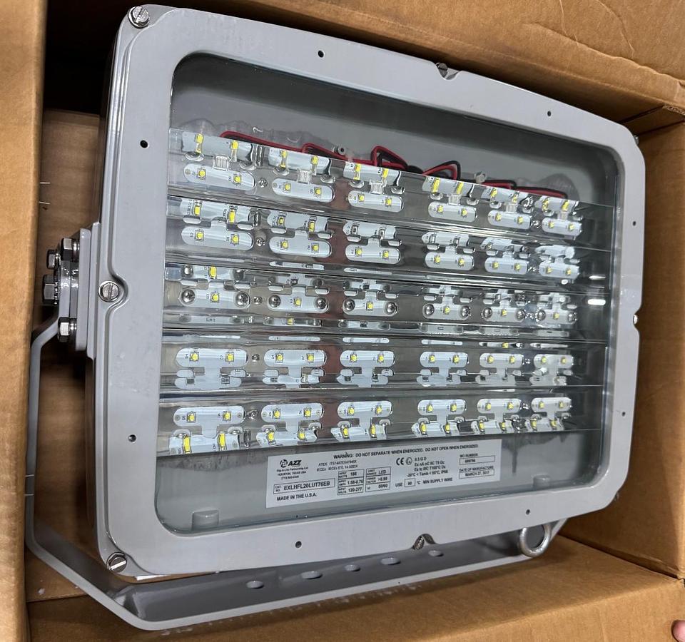 AZZ LED EXPLOSION PROOF FLOOD LIGHTS AD3B EXLHFL20LUT76EB 188 WATT 120/277 V