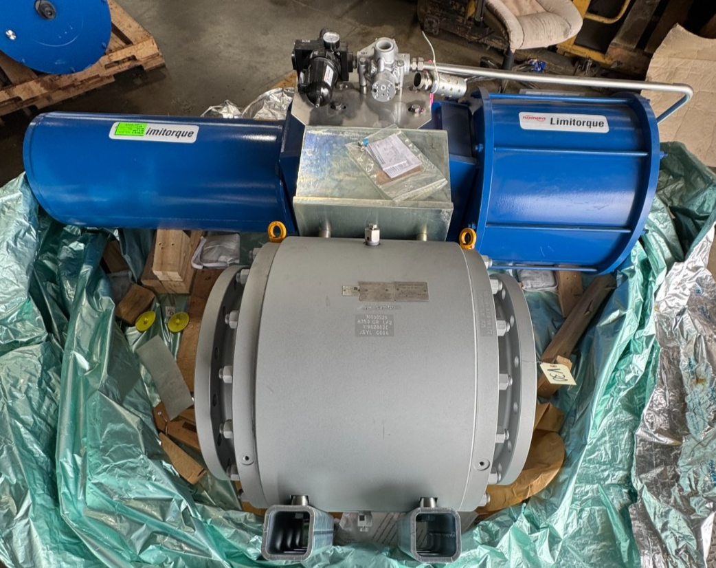 Used LIMITORQUE ACT LPS-30A-585B-FC2-3 W ARGUS 16" 150 RF FP BALL VALVE FK76M