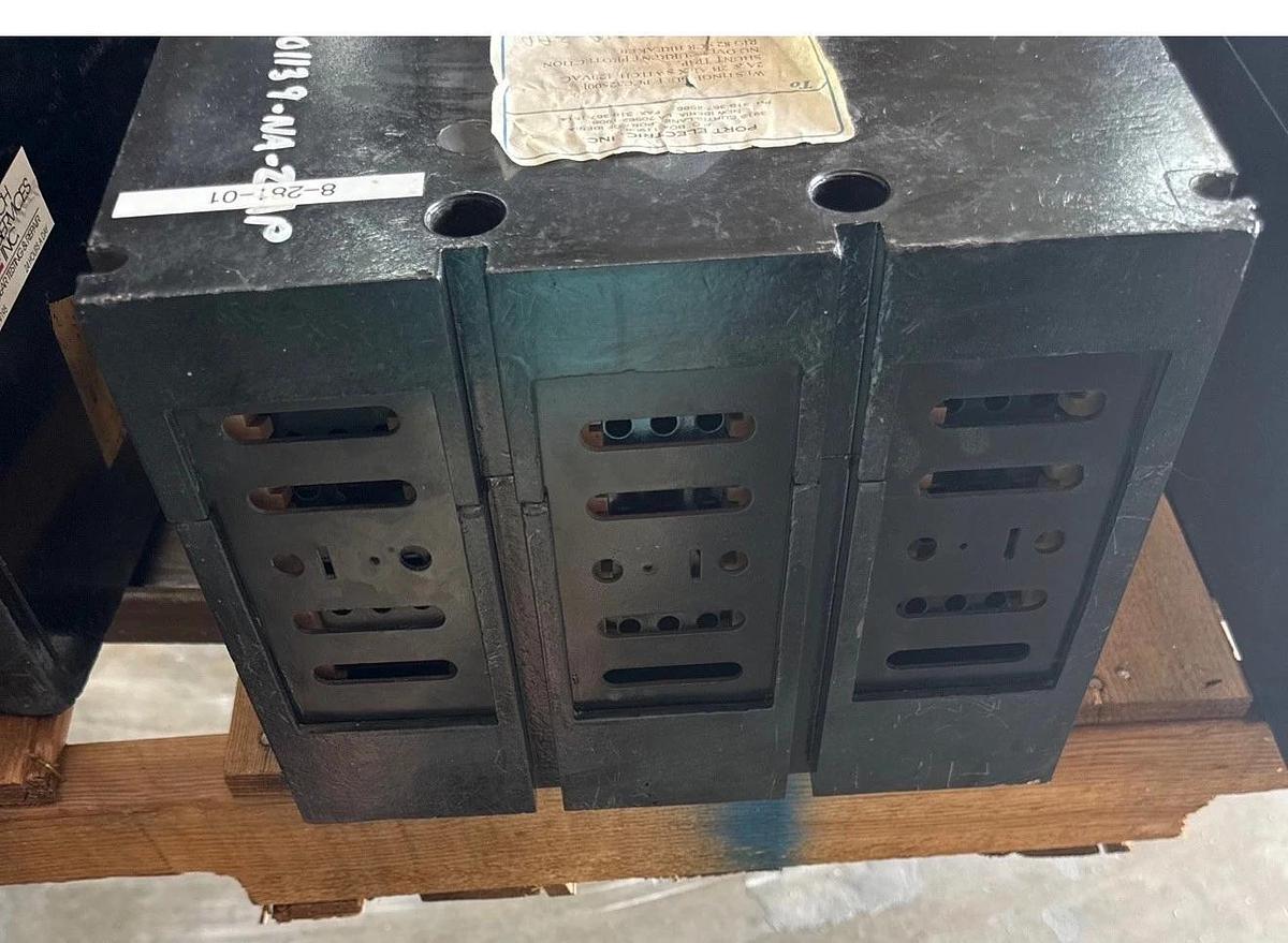 Refurbished Westinghouse 2500 AMP BREAKER PC32500F 2KA PC FRM 3P 600V 1600 A TRIP 2YW3 2YW4